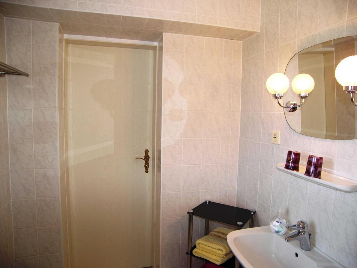 Ferienhaus Alice 10 Gehminuten Vom Strand Entfernt Heringsdorf  Luaran gambar