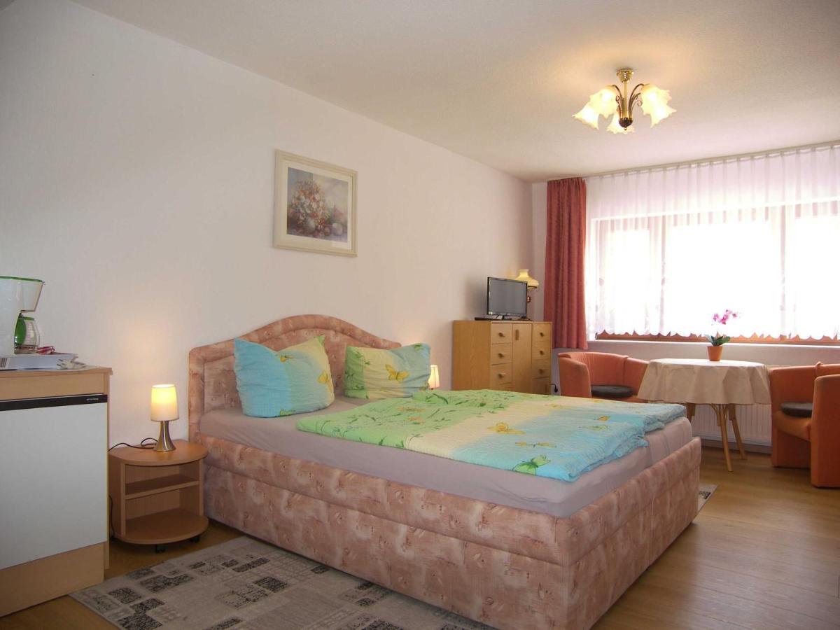Ferienhaus Alice 10 Gehminuten Vom Strand Entfernt Heringsdorf  Luaran gambar